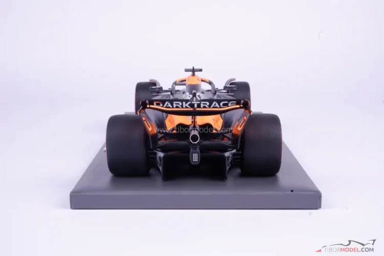 McLaren MCL38 - Oscar Piastri (2024), Emilia Romagna GP, 1:18 Minichamps McLaren MCL38 - Oscar Piastri (2024), Emilia Romagna GP, 1:18 Minichamps