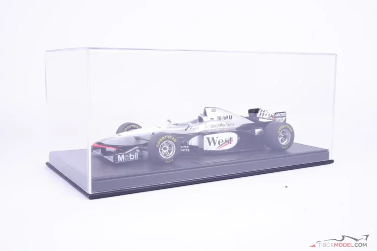 McLaren MP4/12 - Mika Häkkinen (1997), Európai Nagydíj, figura nélküli kiadás, 1:18 GP Replicas McLaren MP4/12 - Mika Häkkinen (1997), Európai Nagydíj, figura nélküli kiadás, 1:18 GP Replicas