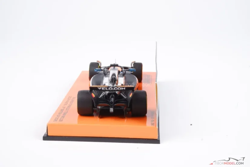 McLaren MCL39 - Oscar Piastri (2025), British GP, 1:43 Minichamps
