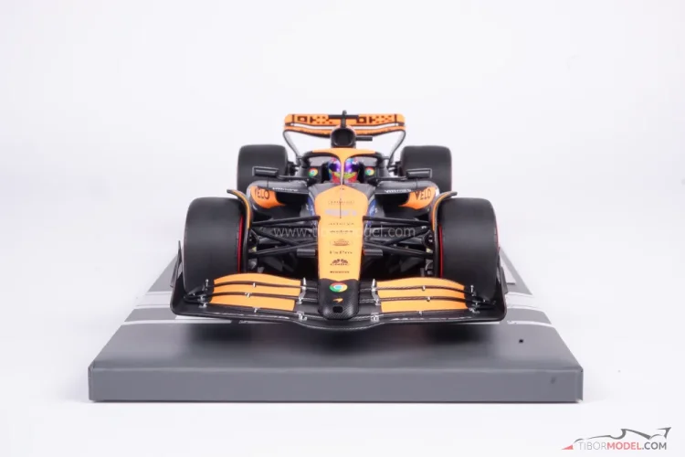 McLaren MCL38 - Oscar Piastri (2024), Emilia Romagna GP, 1:18 Minichamps McLaren MCL38 - Oscar Piastri (2024), Emilia Romagna GP, 1:18 Minichamps