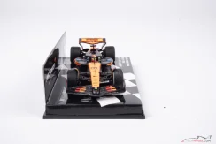 McLaren MCL39 - Oscar Piastri (2025), Győztes Kínai Nagydíj, 1:43 Minichamps