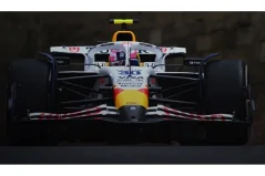 Racing Bulls VCARB02 - Liam Lawson (2025), Azeri Nagydíj 1:43 Spark