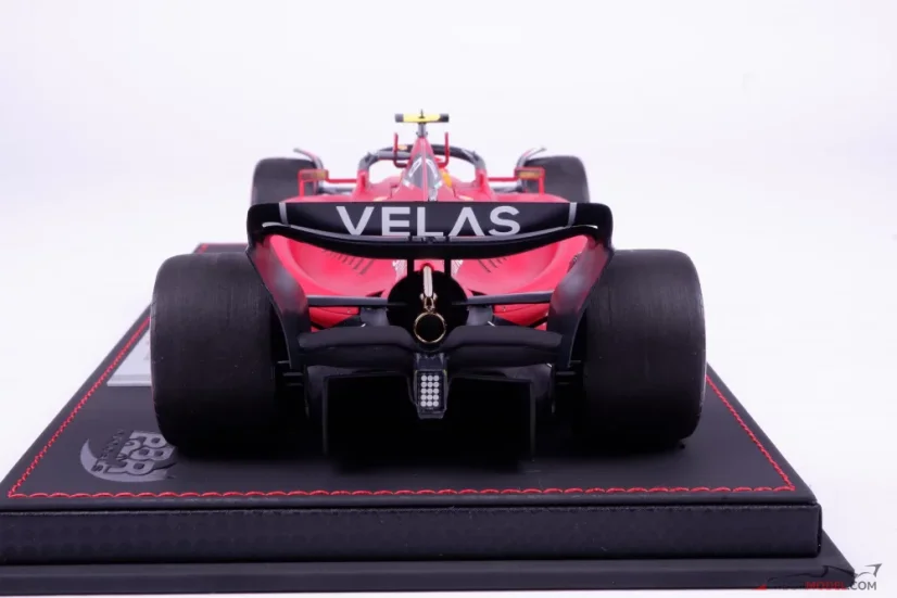 Ferrari F1-75 - Carlos Sainz (2022), Bahrain GP, 1:18 BBR