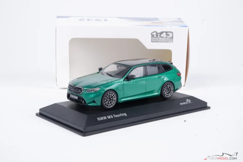 BMW M5 Touring (2024) zöld, 1:43 Solido