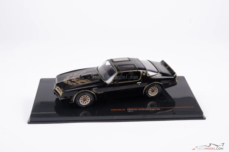 Pontiac Firebird Trans Am (1977) fekete, 1:43 Ixo