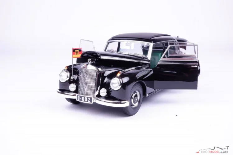 Model car Mercedes 300 Konrad Adenauer, 1:18 Norev | Tibormodel.com