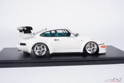 RWB RWBA (2023) biele, 1:18 GT Spirit