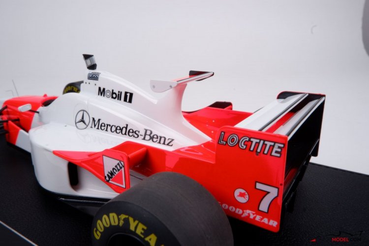 McLaren Mercedes MP4/11 - Mika Häkkinen (1996), 1:18 GP Replicas