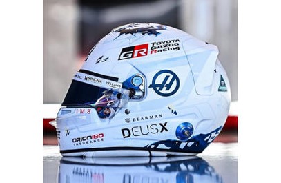 Oliver Bearman 2026 Canadian GP mini helmet, Haas, 1:5 Spark Oliver Bearman 2026 Canadian GP mini helmet, Haas, 1:5 Spark