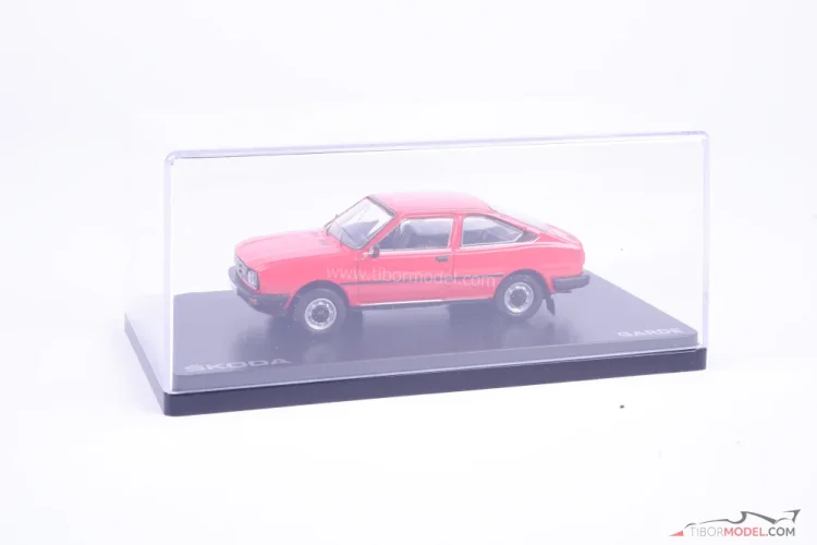 Skoda Garde (1982) piros, 1:43 Abrex