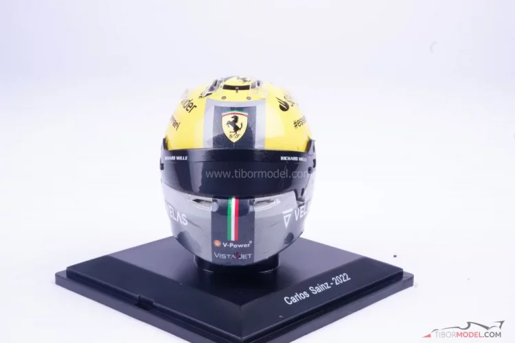 Carlos Sainz 2022 Olasz Nagydíj, Ferrari sisak, 1:5 Spark