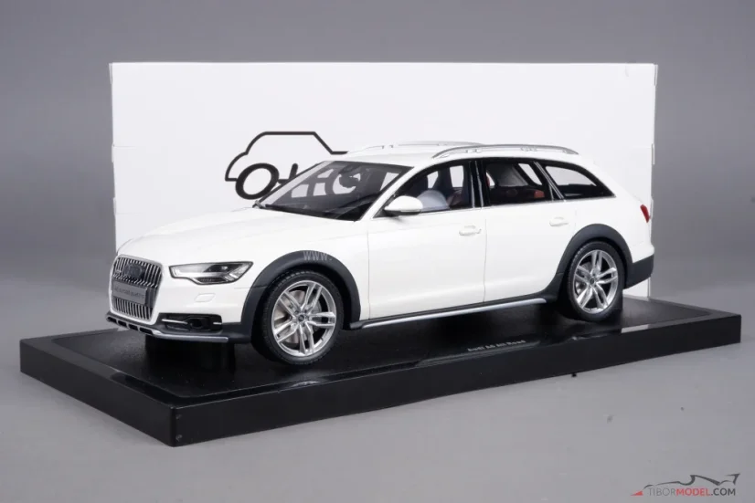 Audi C7 All Road (2005) fehér, 1:18 Ottomobile