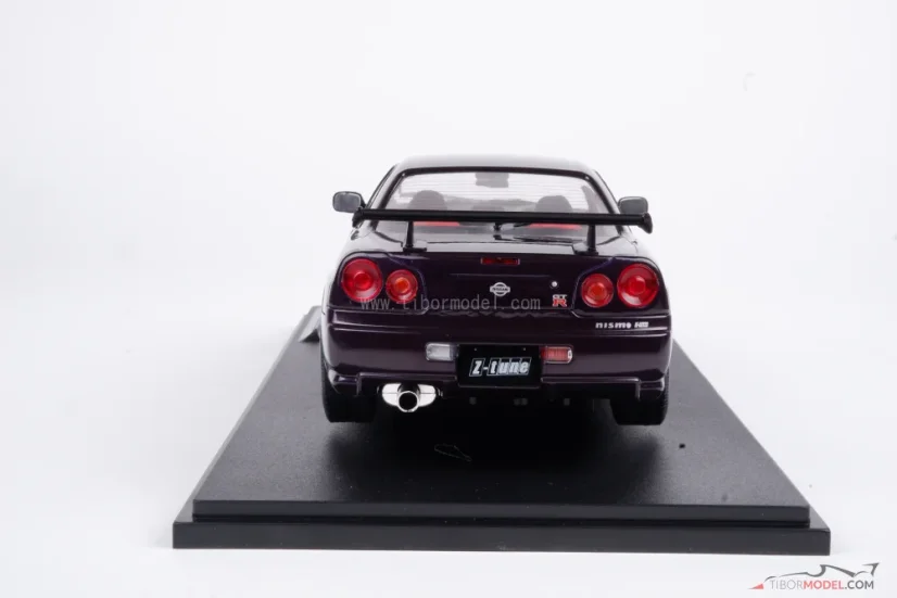 Nissan Skyline GT-R (1999) fialový, 1:18 Solido