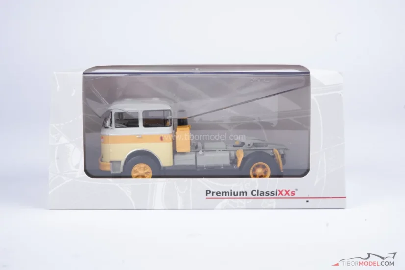 Liaz 706 MTTN ťahač, žltý, 1:43 Premium ClassiXXs