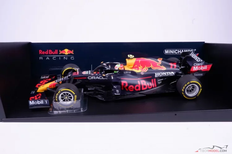 Red Bull RB16b - Sergio Perez (2021), VC Mexika, 1:18 Minichamps