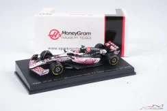 Haas VF-25 - Esteban Ocon (2025), 1:64 Spark