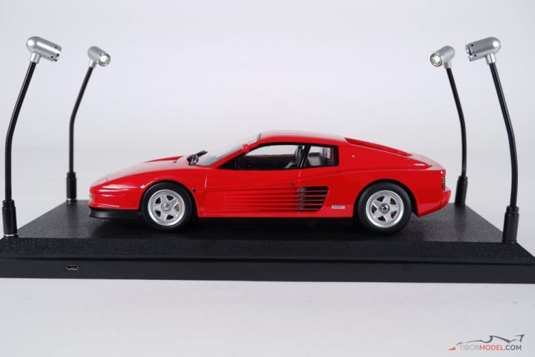 Vitrína LED pre modely mierky 1:18
