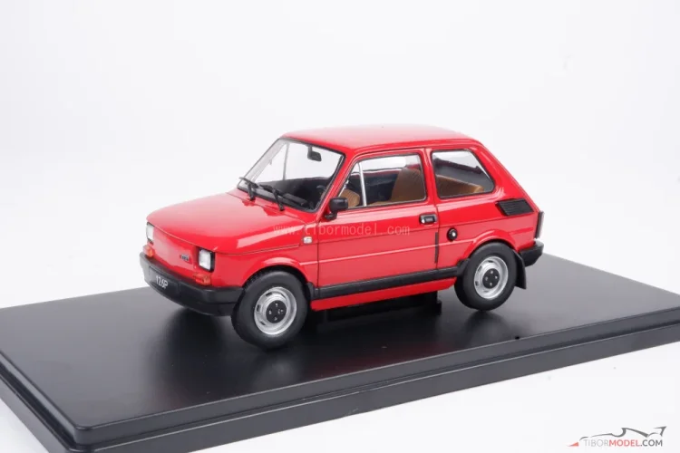 Fiat 126 P red, 1:24 Whitebox