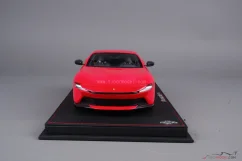 Ferrari Amalfi (2025) červené rosso corsa, 1:18 BBR