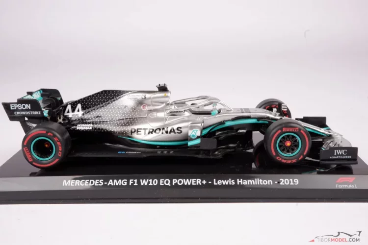 Mercedes W10 - Lewis Hamilton (2019), Világbajnok, 1:24 Premium Collectibles