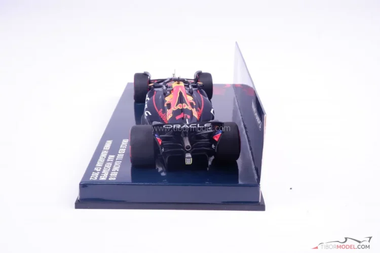 Red Bull RB18 - Max Verstappen (2022), VC Maďarska, 1:43 Minichamps