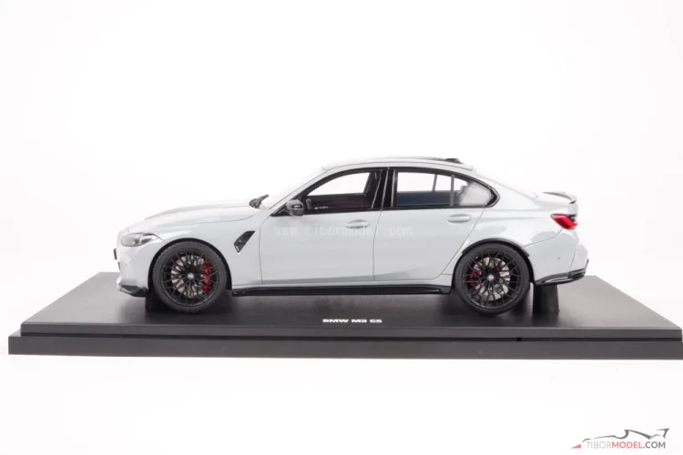 BMW M3 CS (2024) šedé, 1:18 GT Spirit