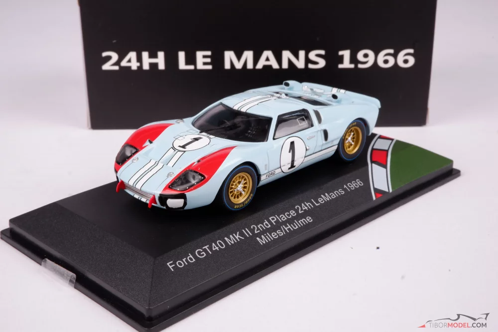 Modellautó Ford GT40 Ken Miles 1966 Le Mans, 1:43 CMR | Tibormodel.com