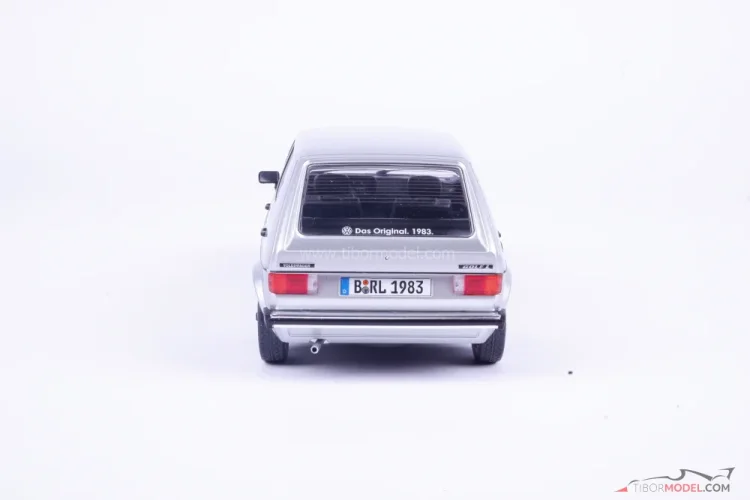 Volkswagen Golf L (1983) šedý, 1:18 Solido