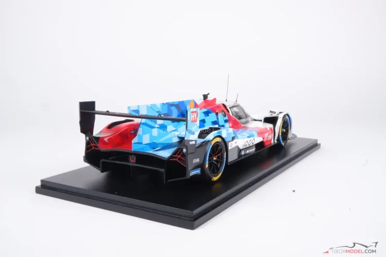 BMW M Hybrid V8 - Vanthoor/Marciello/Magnussen (2025), Le Mans, 1:18 Spark