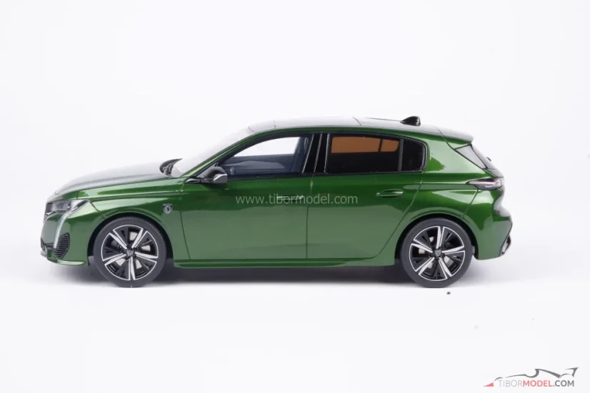 Peugeot 308 GT (2022) zelený, 1:18 Ottomobile