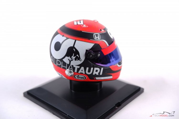 Yuki Tsunoda 2021 AlphaTauri helmet, 1:5 Spark