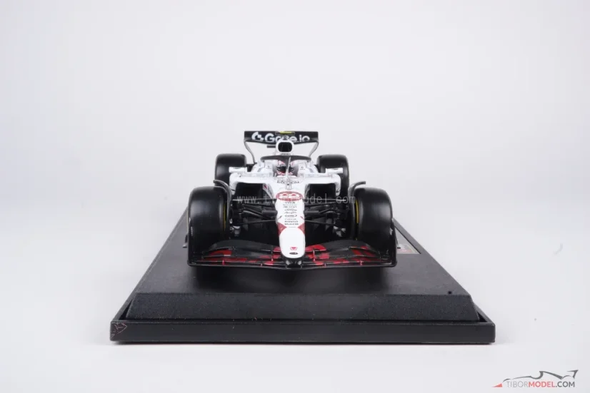 Red Bull RB21 - Yuki Tsunoda (2025), VC Japonska, 1:18 Bburago