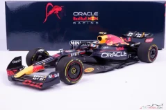 Red Bull RB18 - Sergio Perez (2022), Vítěz Singapur, 1:18 Minichamps