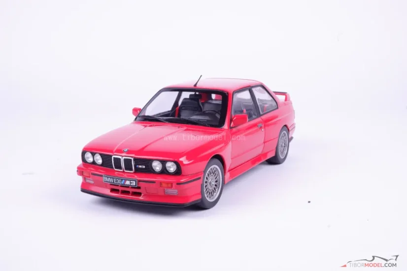BMW E30 M3 (1986) red, 1:18 Solido