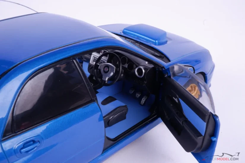 Subaru Impreza WRX STi (2003) modré, 1:18 Solido