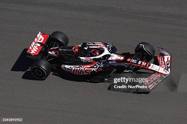 Haas VF-25 - Esteban Ocon (2025), VC USA, 1:18 Minichamps