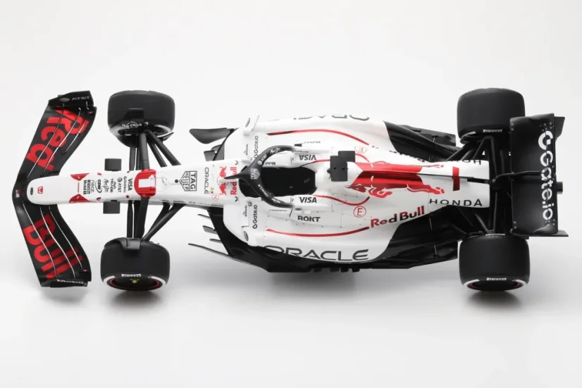 Red Bull RB21 - Max Verstappen (2025), Győztes Japán Nagydíj, 1:8 Spark