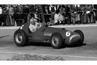 Ferrari 375 - José Froilán González (1951), 2nd Spanish GP with driver figure, 1:18 GP Replicas Ferrari 375 - José Froilán González (1951), 2nd Spanish GP with driver figure, 1:18 GP Replicas