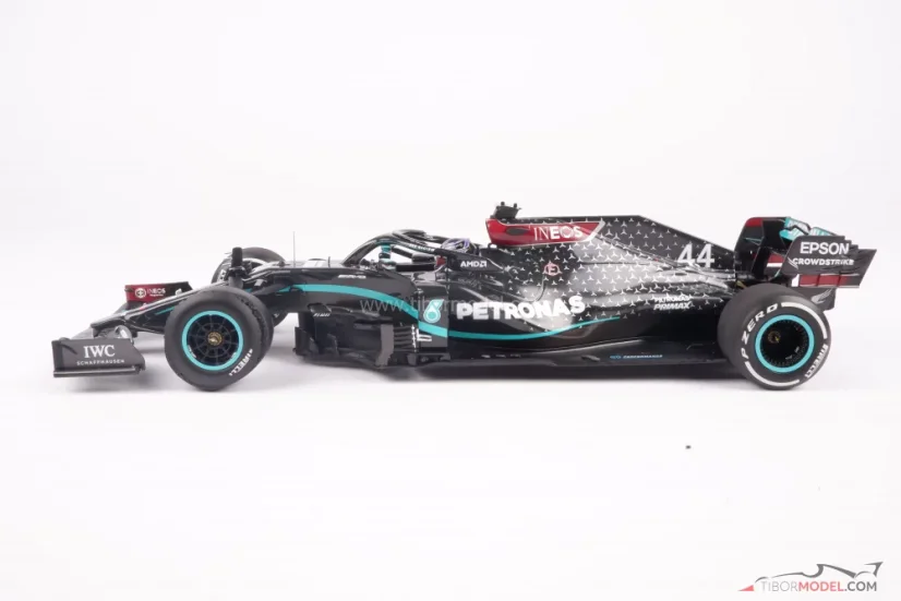 Mercedes W11 - Lewis Hamilton (2020), British GP, with flat tyre, 1:18 Minichamps