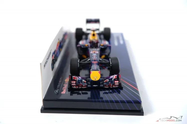 Model car Red Bull RB9 Vettel 2013, 1:43 Minichamps | Tibormodel.com