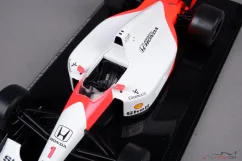 McLaren MP4/6 - Ayrton Senna  (1991), 1:24 Premium Collectibles