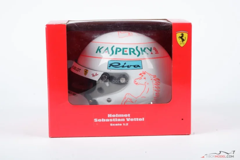 Sebastian Vettel 2019 mini přilba, Scuderia Ferrari, 1:2 Arai
