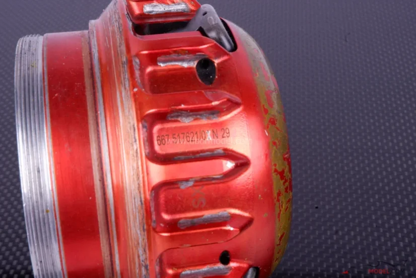 Ferrari SF16-H matica kolesa červená (2016)