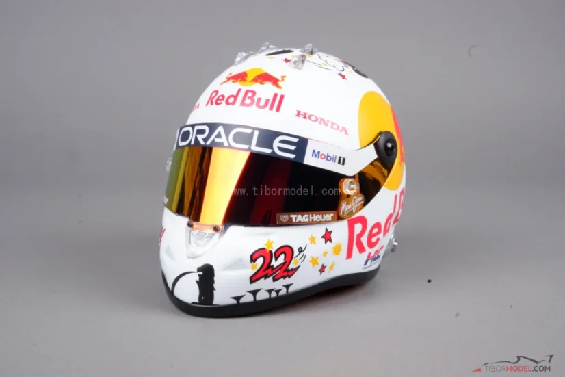 Yuki Tsunoda 2025 mini helmet, Red Bull, 1:2 Schuberth