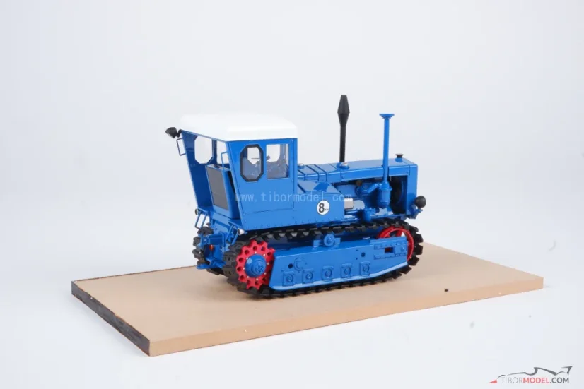 IFA KS07/60 traktor, modrý, 1:32 Schuco