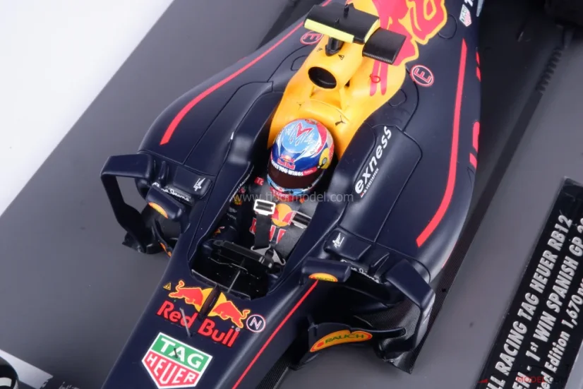 Rb12 Model car Red Bull RB12 Verstappen 2016, Minichamps | Tibormodel.com