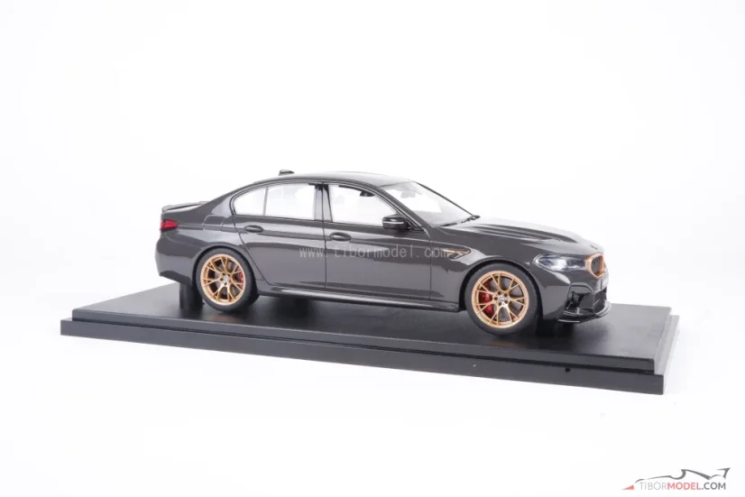 BMW M5 CS F90 (2021) šedé, 1:18 GT Spirit