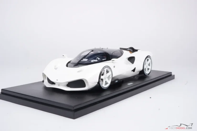 Nilu Hypercar (2025) biele, 1:18 GT Spirit