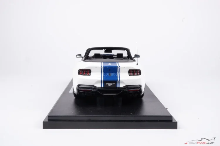 Shelby Mustang Super Snake (2025) biely, 1:18 GT Spirit