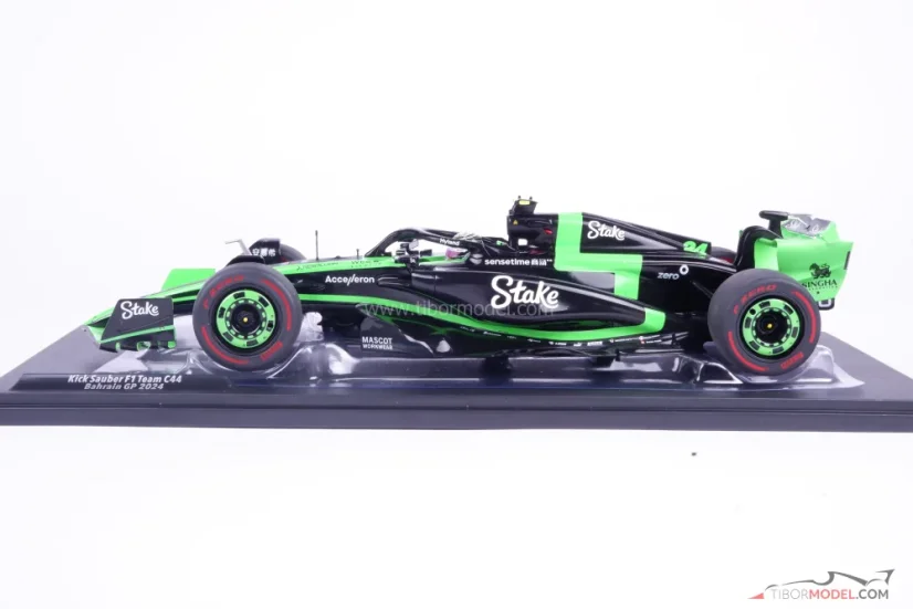 Kick Sauber C44 - Zhou Guanyu (2024), VC Bahrajnu, 1:18 Solido